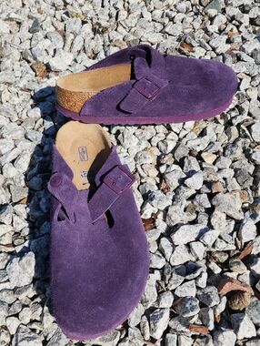 Birkenstock Boston Purple Suede Slip-On Clog with Adjustable Buckle Sz 7 Narrow